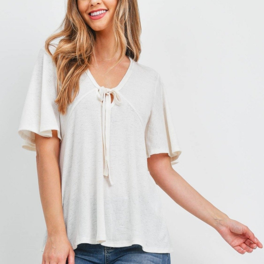 FLUTTER SLEEVE TIE FRONT TOP IVORY